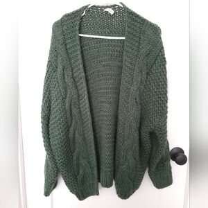 Wishlist Forest Green Chunky Cable Open-Front Cardigan. Size M/L.